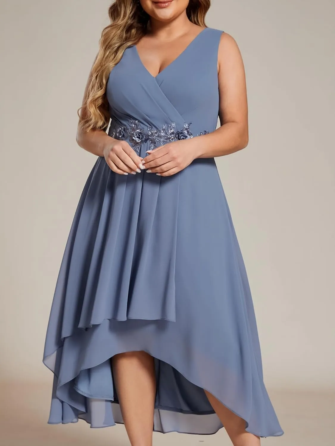 Ever-Pretty Plus Women's V Neck Applique Chiffon Pleated Sleeveless Midi Plus Size Cocktail Party Dresses