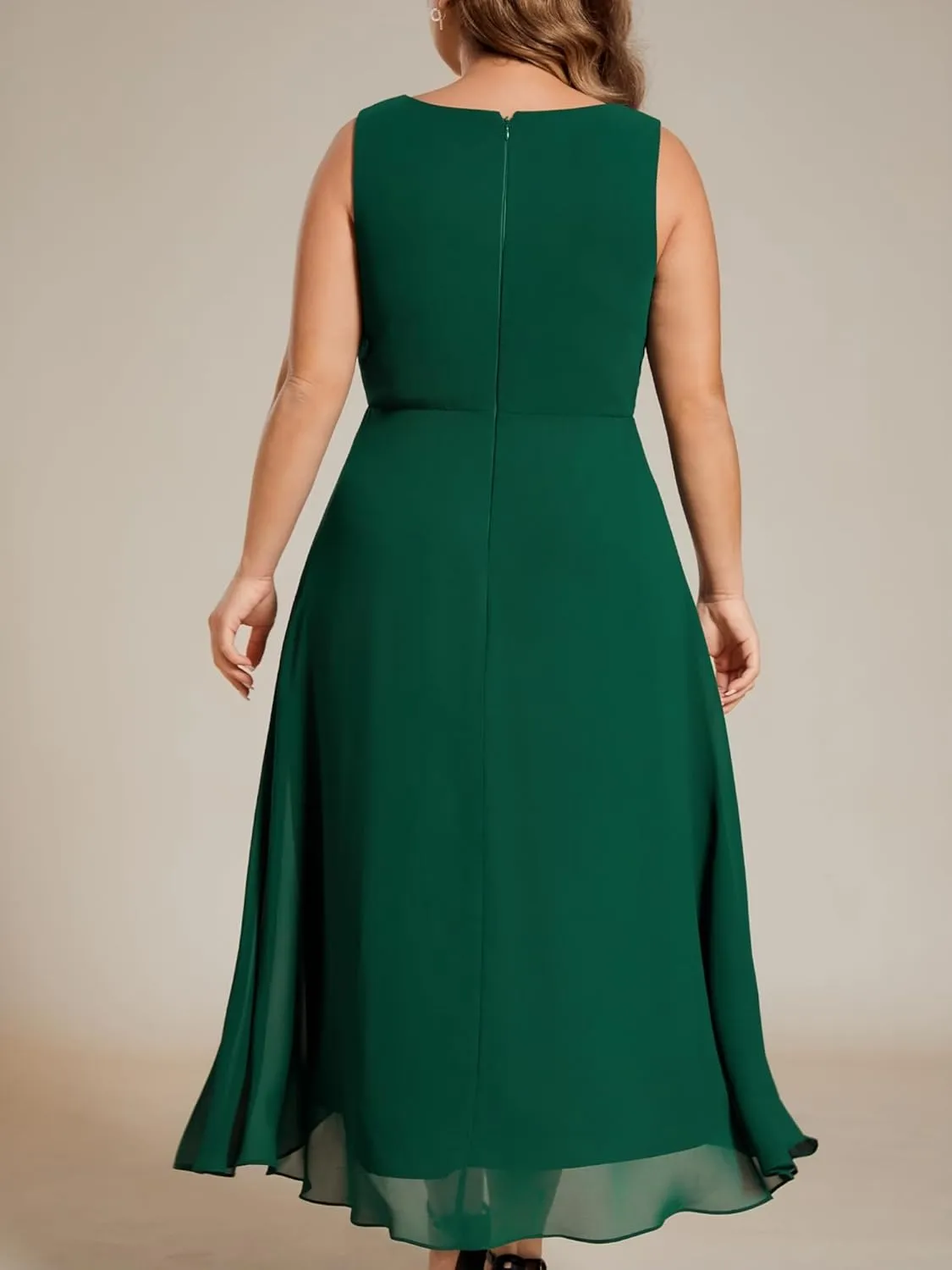 Ever-Pretty Plus Women's V Neck Applique Chiffon Pleated Sleeveless Midi Plus Size Cocktail Party Dresses