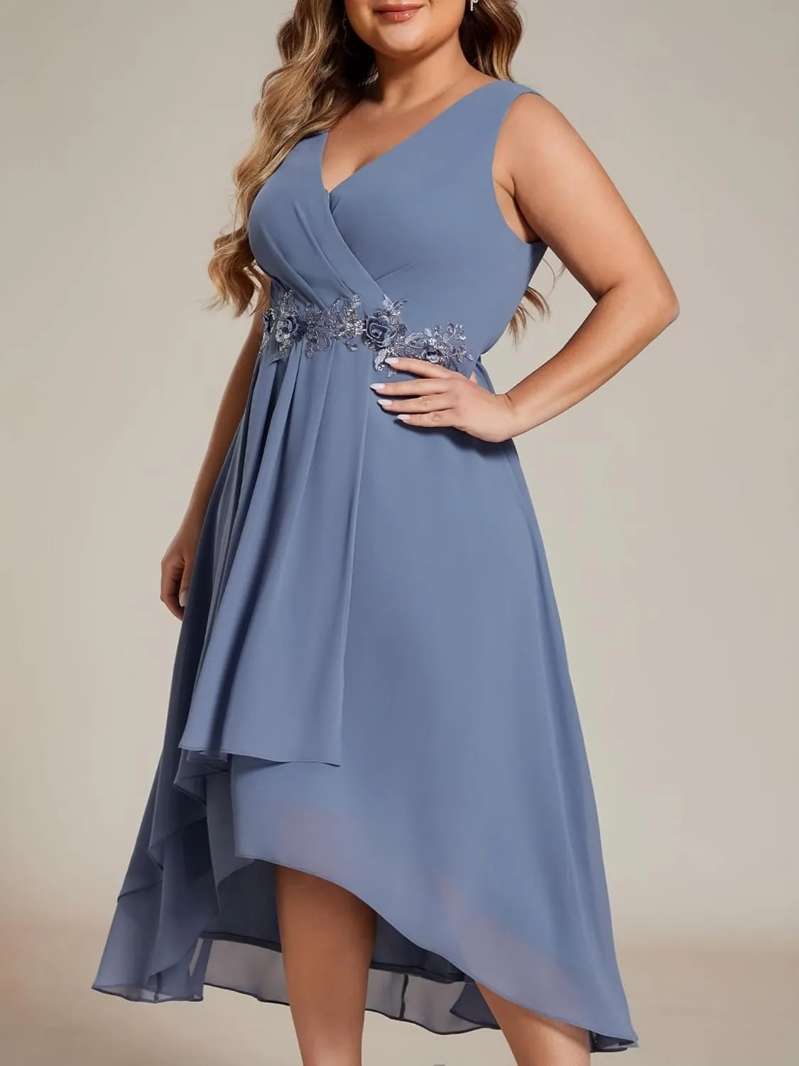 Ever-Pretty Plus Women's V Neck Applique Chiffon Pleated Sleeveless Midi Plus Size Cocktail Party Dresses