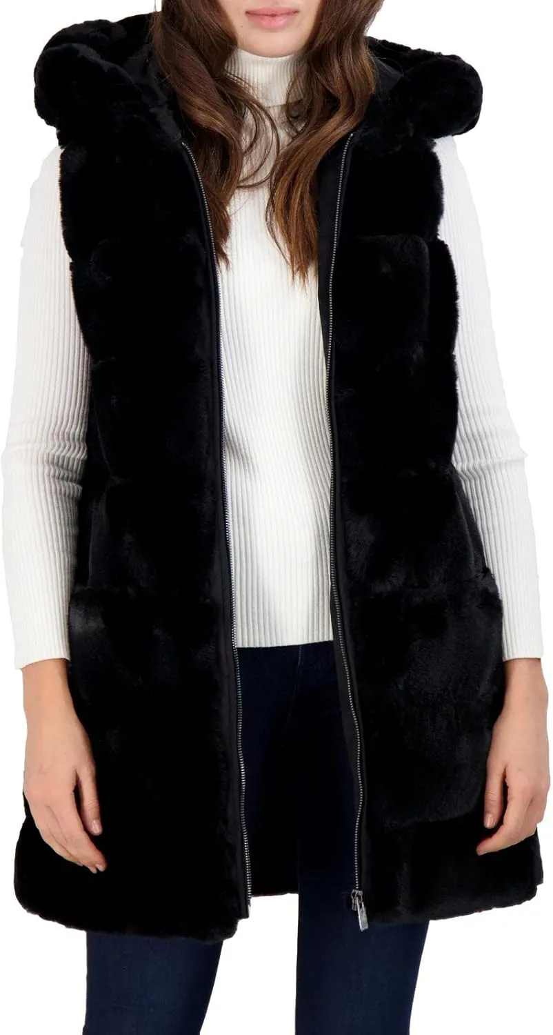 VIA SPIGA Women's Grooved Faux Fur Hooded Vest