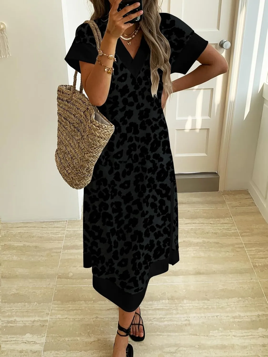 Women's V-Neck Animal Print Maxi Dress with Pockets Short Sleeve Loose Fit Casual Summer Vacation Outdoor Wear